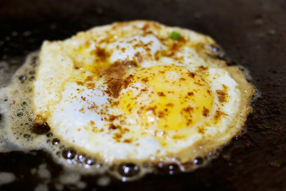 sunny side up egg